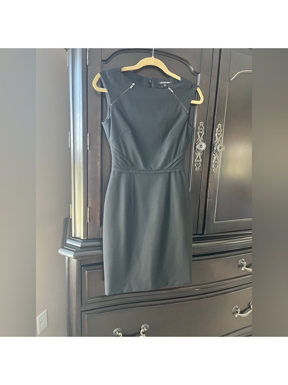 Gianni bini black dress